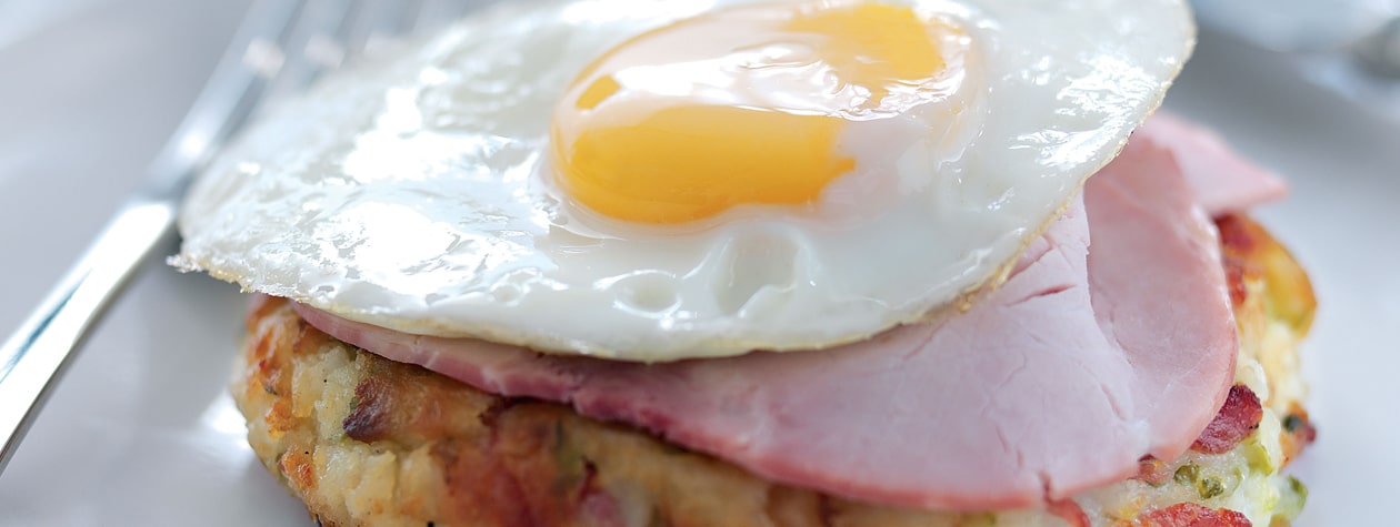 Yoghurt Bubble & Squeak with Ham & Fried Egg