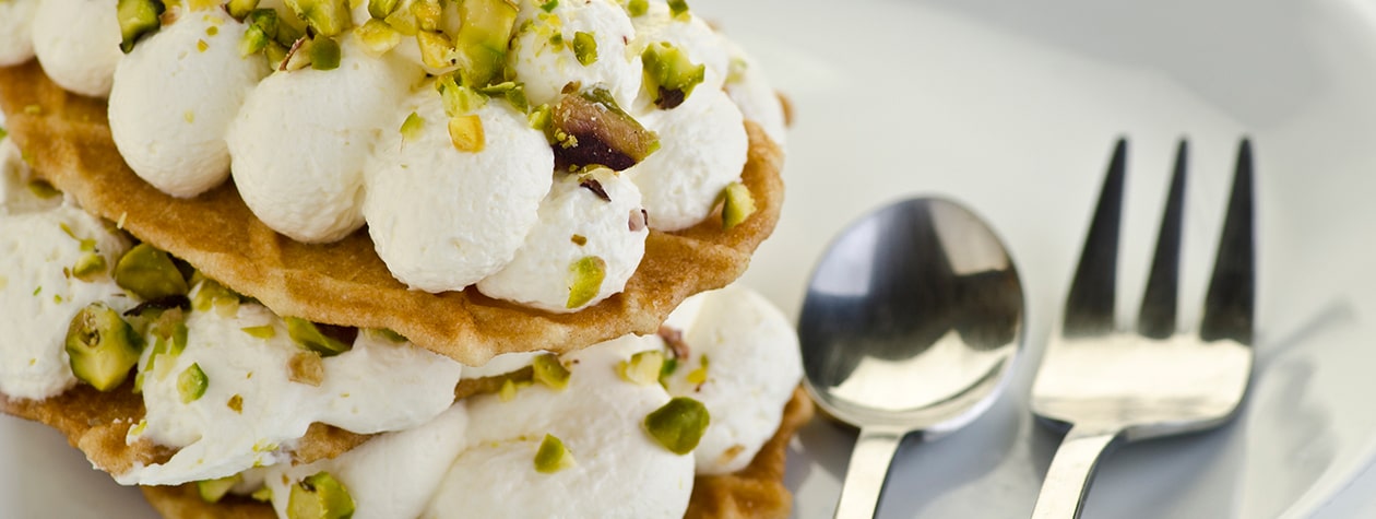 Mini Pistachio Yoghurt Ice Cream Sandwiches