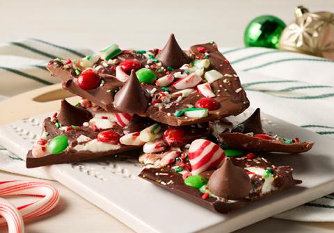 Chocolate Peppermint Froyo Bark