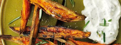 Sweet Potato Fries with Garlic & Rosemary Yoghurt 